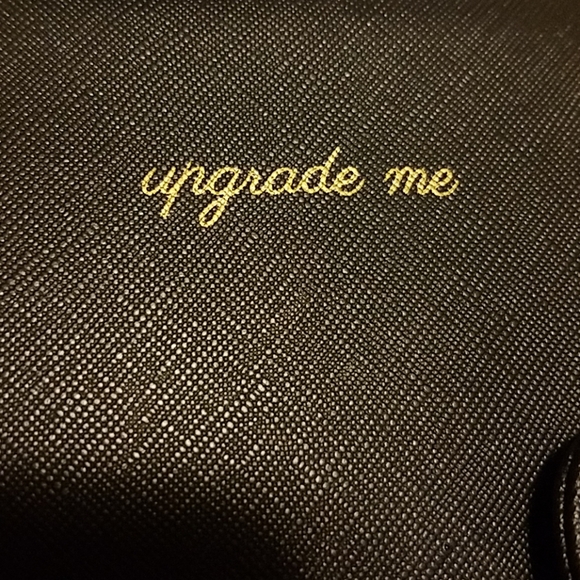 Passport holder "upgrade me" new on card - Picture 2 of 4
